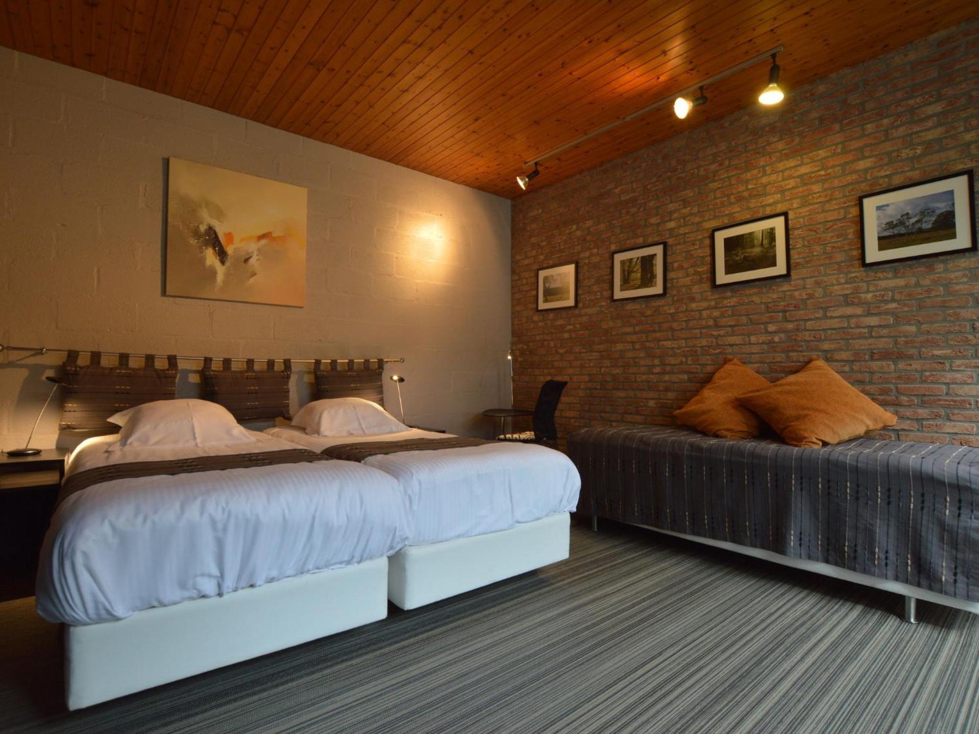 Luxury Villa With Swimming Pool Stavelot Exteriör bild